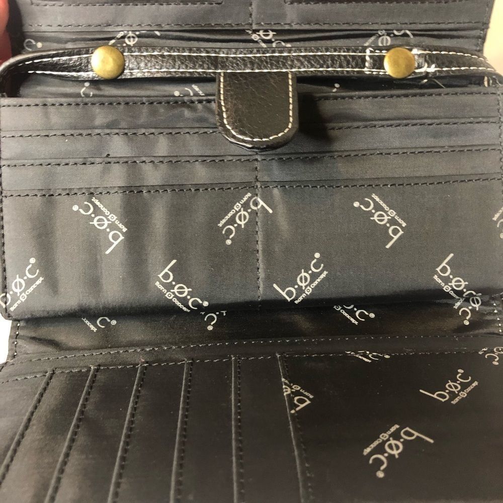 BOC Crossbody  - Picture 5 of 5